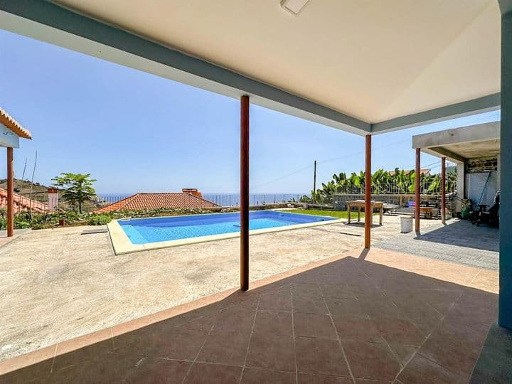 House for sale in Sao Martinho, Portugal - Image 5