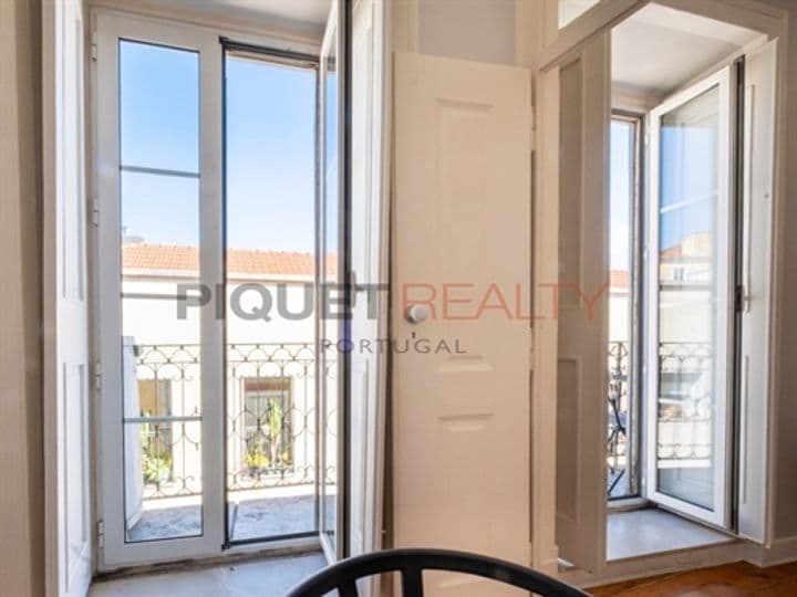 2 bedrooms apartment for sale in Misericordia, Portugal - Image 7