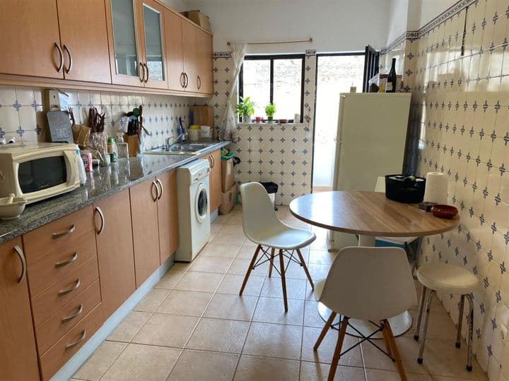 1 bedroom apartment for sale in Lagos (Sao Sebastiao e Santa Maria), Portugal - Image 2