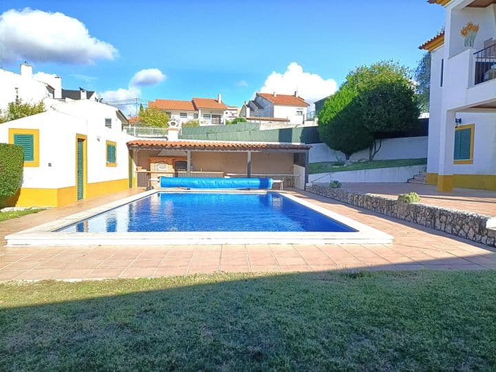 4 bedrooms house for sale in Sesimbra (Castelo), Portugal - Image 2