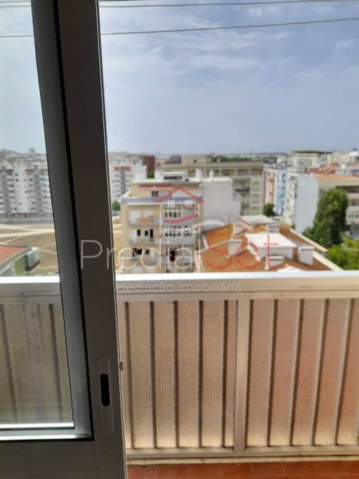 1 bedroom apartment for sale in Setubal (Sao Juliao, Nossa Senhora da Anunciada e Santa Mari, Portugal - Image 2