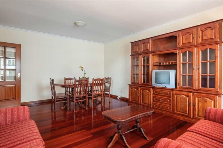 2 bedrooms apartment for sale in Sao Martinho, Portugal - Image 12