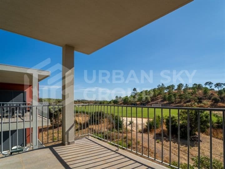 1 bedroom apartment for sale in Mexilhoeira Grande, Portugal - Image 4