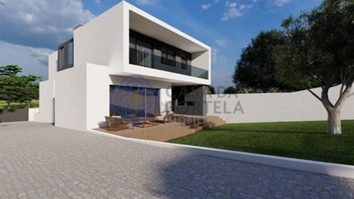 House for sale in Fanzeres e Sao Pedro da Cova, Portugal - Image 2