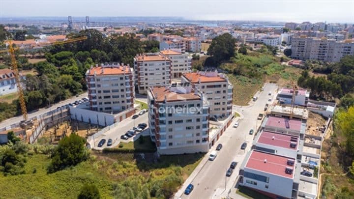 House for sale in Tavarede, Portugal