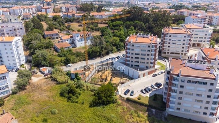 House for sale in Tavarede, Portugal