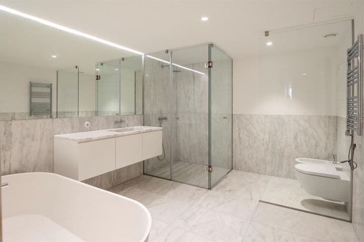 2 bedrooms apartment for sale in Chiado, Portugal - Image 3