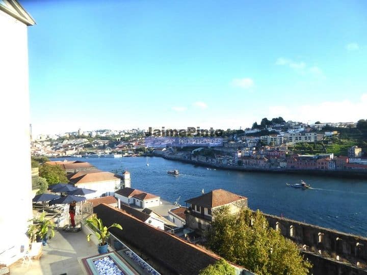 125 bedrooms other for sale in Porto, Portugal - Image 2