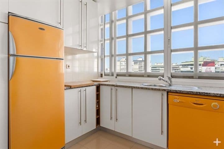 1 bedroom apartment for sale in Alvalade, Portugal - Image 11