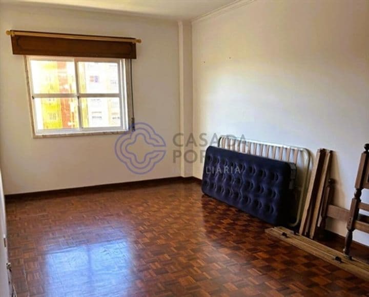 Apartment for sale in Algueirao-Mem Martins, Portugal - Image 9