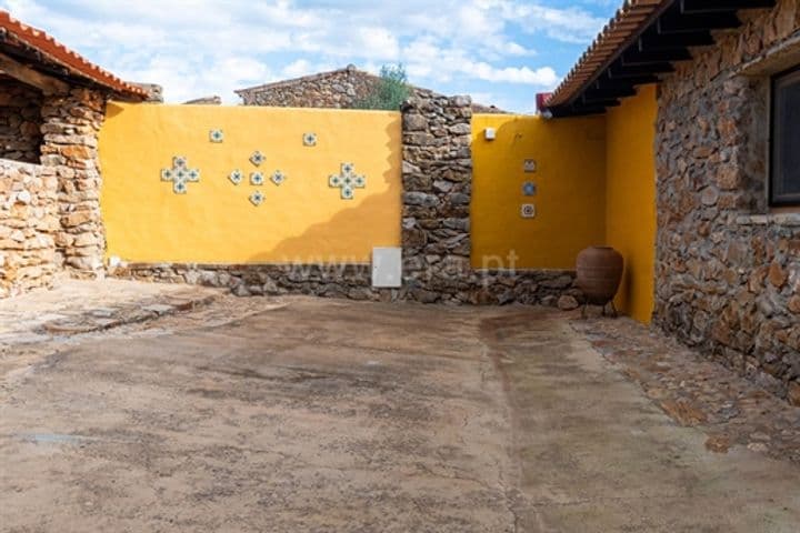 3 bedrooms house for sale in Moncarapacho e Fuseta, Portugal - Image 3