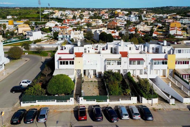 3 bedrooms apartment for sale in Estombar e Parchal, Portugal - Image 2