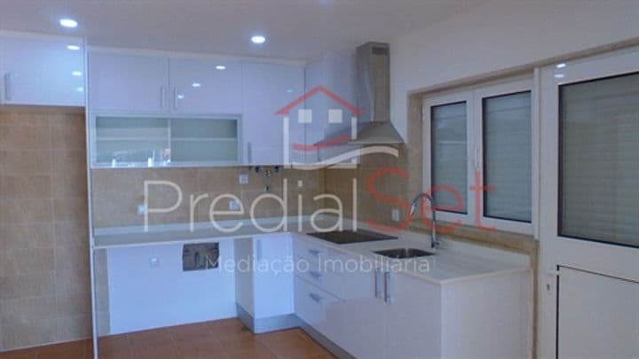 3 bedrooms house for sale in Almada, Cova da Piedade, Pragal e Cacilhas, Portugal - Image 4