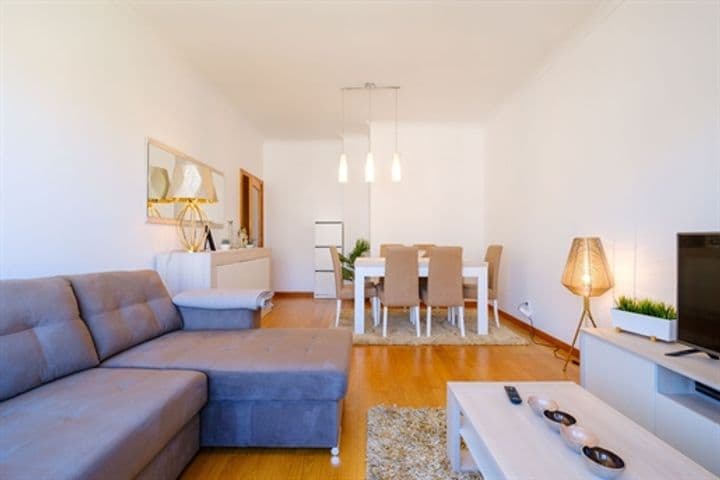 2 bedrooms apartment for sale in Matosinhos e Leca da Palmeira, Portugal - Image 2