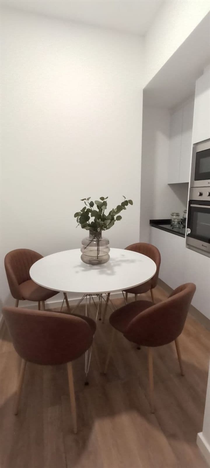 Apartment for sale in Lisbon, Portugal - Image 2