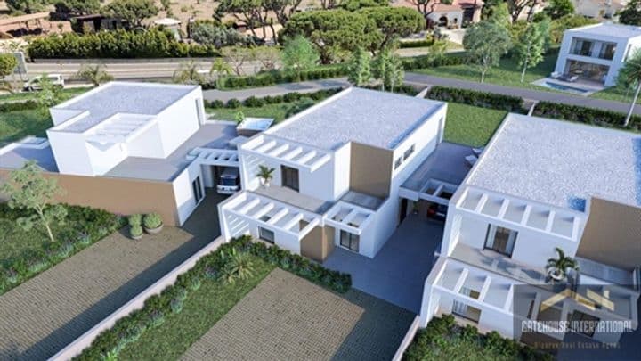 4 bedrooms house for sale in Quarteira, Portugal - Image 2