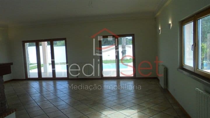 3 bedrooms house for sale in Sesimbra (Castelo), Portugal - Image 2