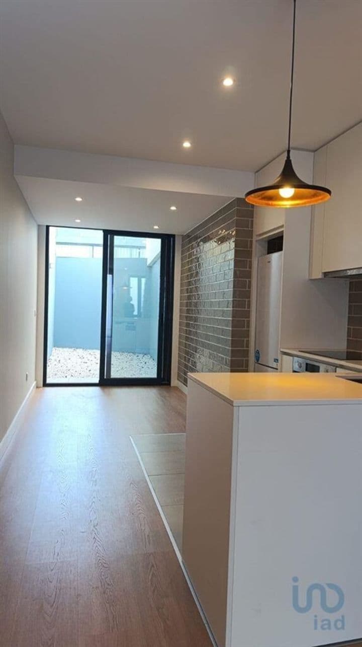 1 bedroom house for sale in Porto, Portugal - Image 2