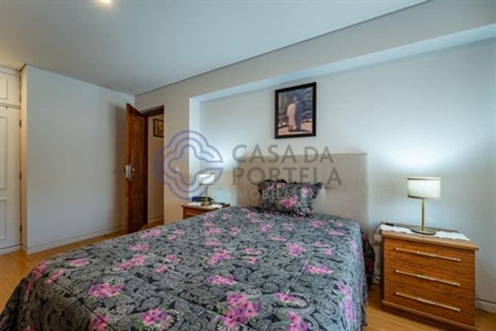 Apartment for sale in Baguim Do Monte (Rio Tinto), Portugal - Image 11