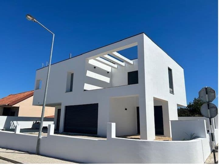 4 bedrooms house for sale in Caparica e Trafaria, Portugal - Image 6