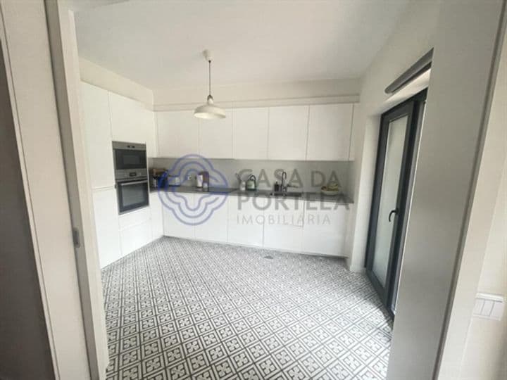 Apartment for sale in Pedroso, Portugal - Image 3