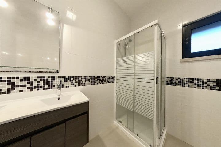 3 bedrooms house for sale in Olho Marinho, Portugal - Image 3