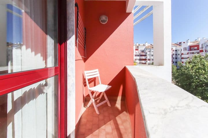 2 bedrooms apartment for sale in Algueirao-Mem Martins, Portugal - Image 3