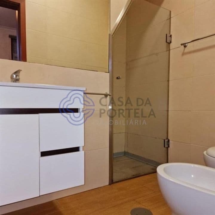 House for sale in Campanha, Portugal - Image 2