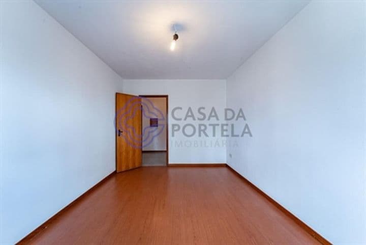 Apartment for sale in Vilar De Andorinho, Portugal - Image 4