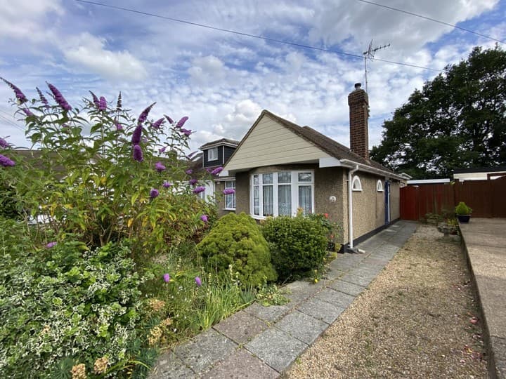 2 bedrooms house for sale in Rayleigh, United Kingdom - Image 15