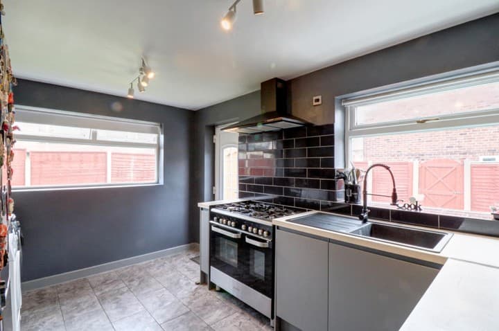 3 bedrooms house for sale in Blackpool, United Kingdom - Image 8