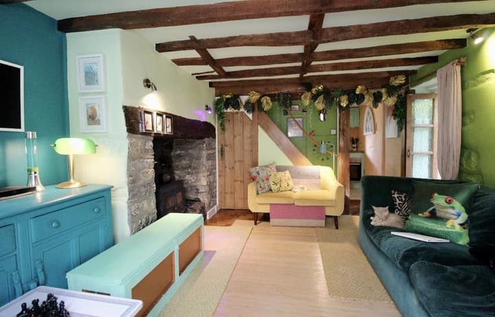 2 bedrooms house for sale in Totnes, United Kingdom - Image 3