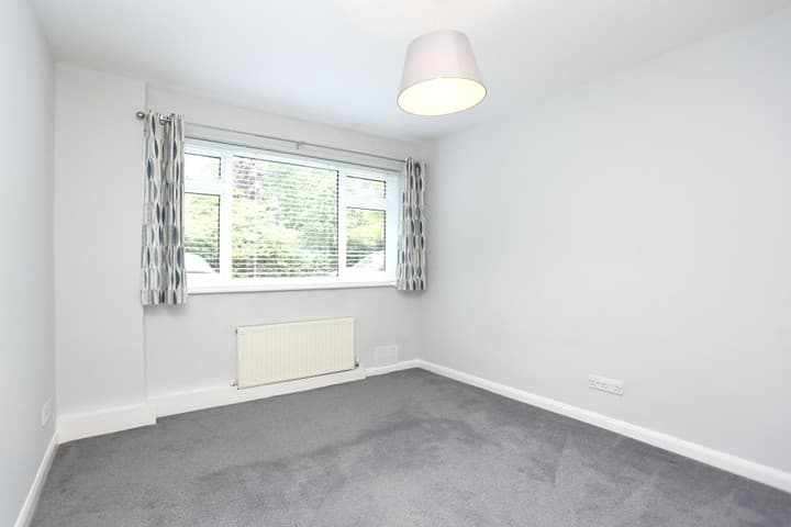 1 bedroom apartment for sale in Chislehurst, United Kingdom - Image 8