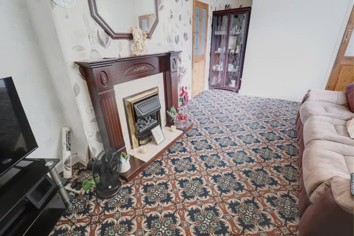 3 bedrooms house for sale in Manchester, United Kingdom - Image 8