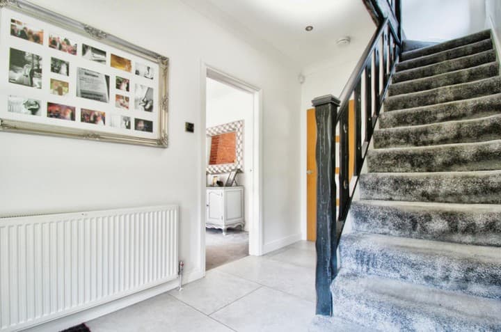 3 bedrooms house for sale in Romford, United Kingdom - Image 23