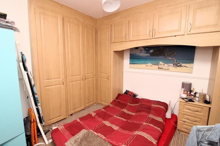 3 bedrooms house for sale in Dagenham, United Kingdom - Image 12