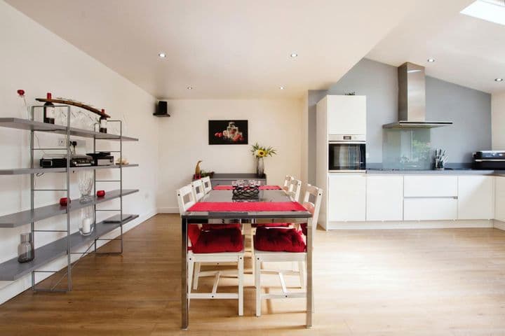 4 bedrooms house for sale in Nottingham, United Kingdom - Image 9