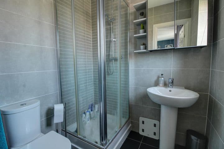 3 bedrooms house for sale in Tadley, United Kingdom - Image 8