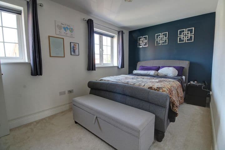 3 bedrooms house for sale in Tadley, United Kingdom - Image 7