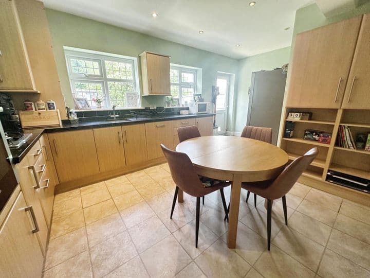 4 bedrooms house for sale in Wolverhampton, United Kingdom - Image 6