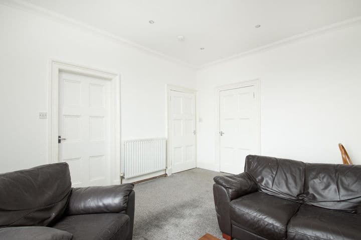 1 bedroom apartment for sale in Montrose, United Kingdom - Image 8