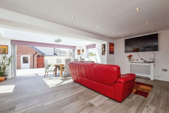 5 bedrooms house for sale in Exeter, United Kingdom - Image 4