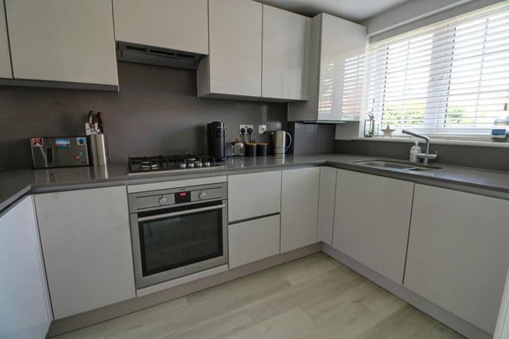 3 bedrooms house for sale in Tadley, United Kingdom - Image 5