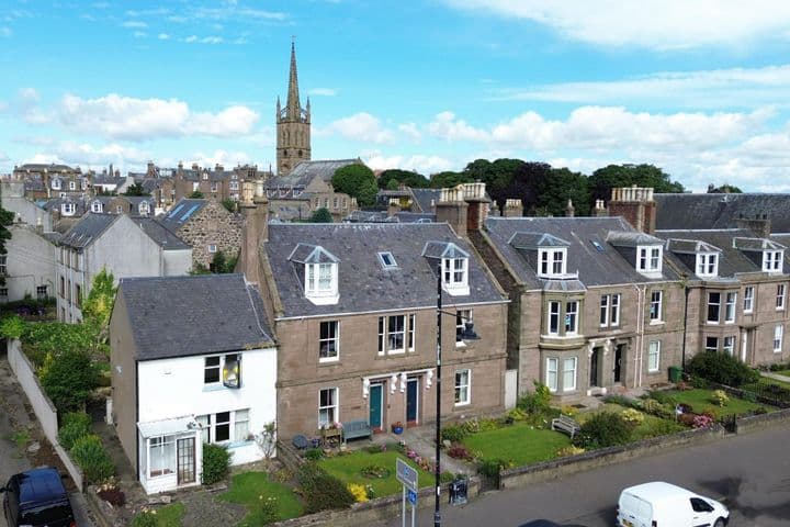 3 bedrooms apartment for sale in Montrose, United Kingdom - Image 2