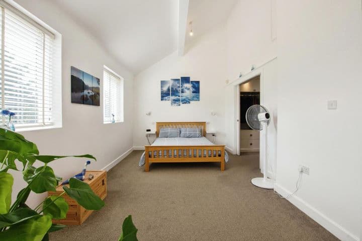 4 bedrooms house for sale in Nottingham, United Kingdom - Image 10