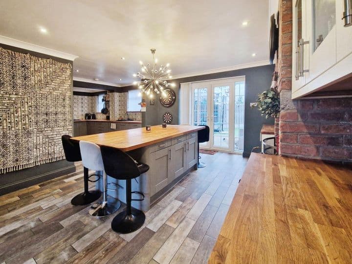 5 bedrooms house for sale in Doncaster, United Kingdom - Image 9
