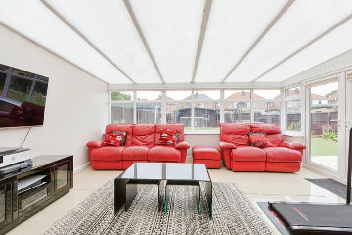 4 bedrooms house for sale in Leicester, United Kingdom - Image 9