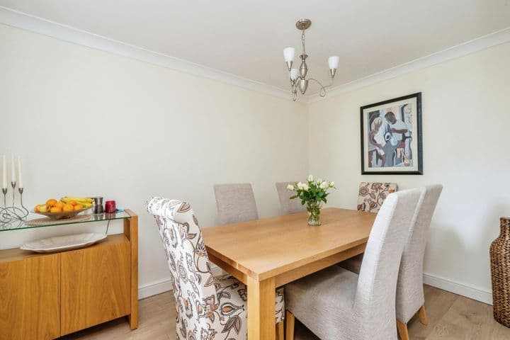 4 bedrooms house for sale in Waterlooville, United Kingdom - Image 9