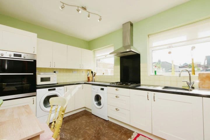 4 bedrooms house for sale in York, United Kingdom - Image 4