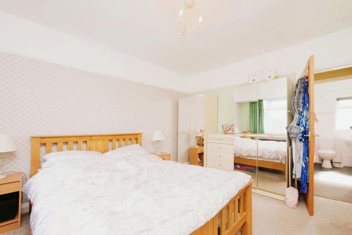 4 bedrooms house for sale in York, United Kingdom - Image 7